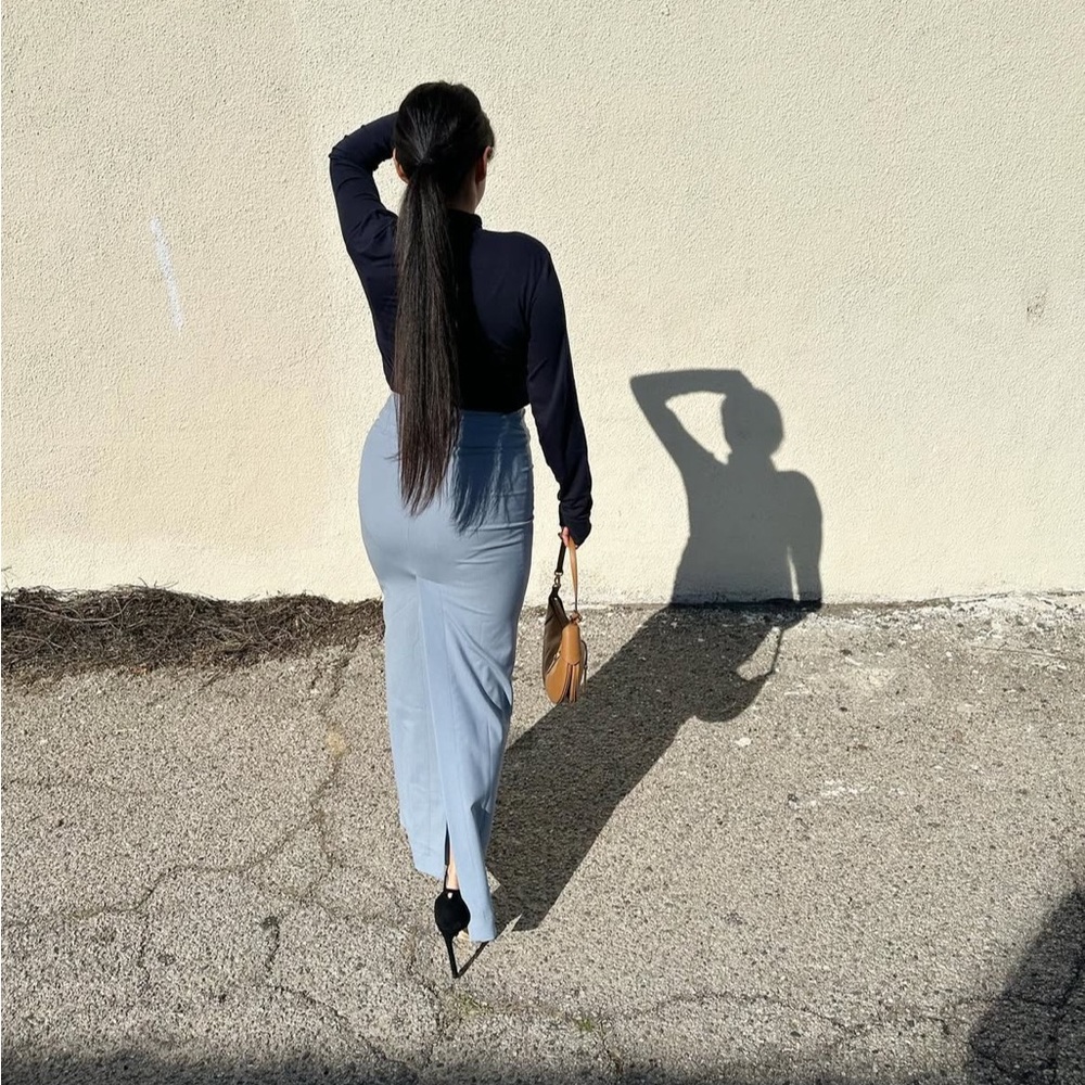 Jacquemus light blue skirt